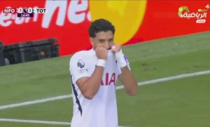 WATCH: Egyptian star Omar Marmoush shocks Egyptians and Tottenham fans with a bizarre scene in front of Nottingham’s goal after doing the impossible from the halfway line all the way to the penalty area.