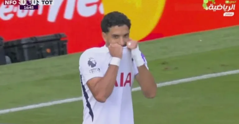 WATCH: Egyptian star Omar Marmoush shocks Egyptians and Tottenham fans with a bizarre scene in front of Nottingham’s goal after doing the impossible from the halfway line all the way to the penalty area.